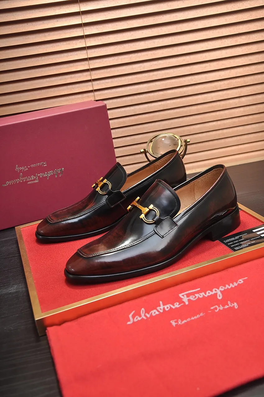 Men's shoes 💰500💶[Ferragamo/Ferragamo] The latest model in the counter. Original imported high-quality cowhide with open edges + imported 🐂 water-dyed cowhide lining + original luxury metal buckle + original combined outsole. Comparison without pressure 38--45 (45 is custom-made and cannot be returned or exchanged)
